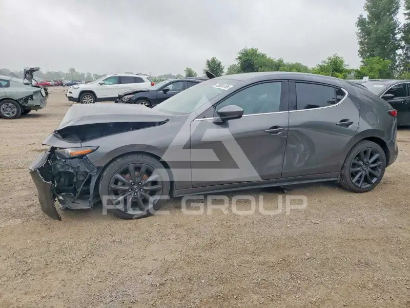 2019 Mazda 3 фото