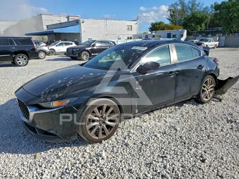 2019 Mazda 3 фото