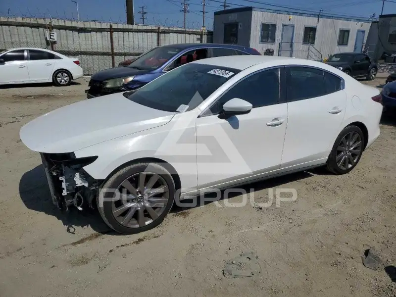 2019 Mazda 3 фото