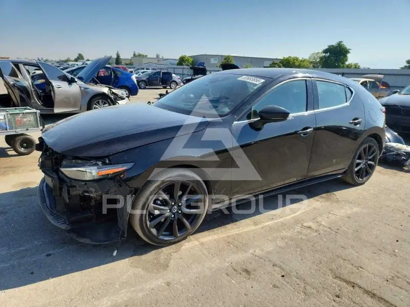 2019 Mazda 3 фото