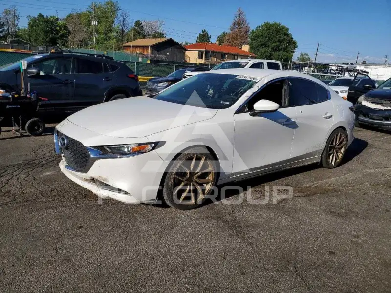 2019 Mazda 3 фото