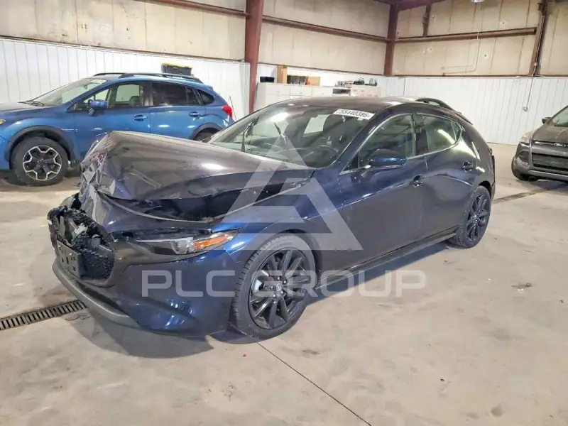 2019 Mazda 3 photo