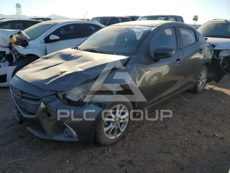 2019 Mazda 2 (Demio) фото