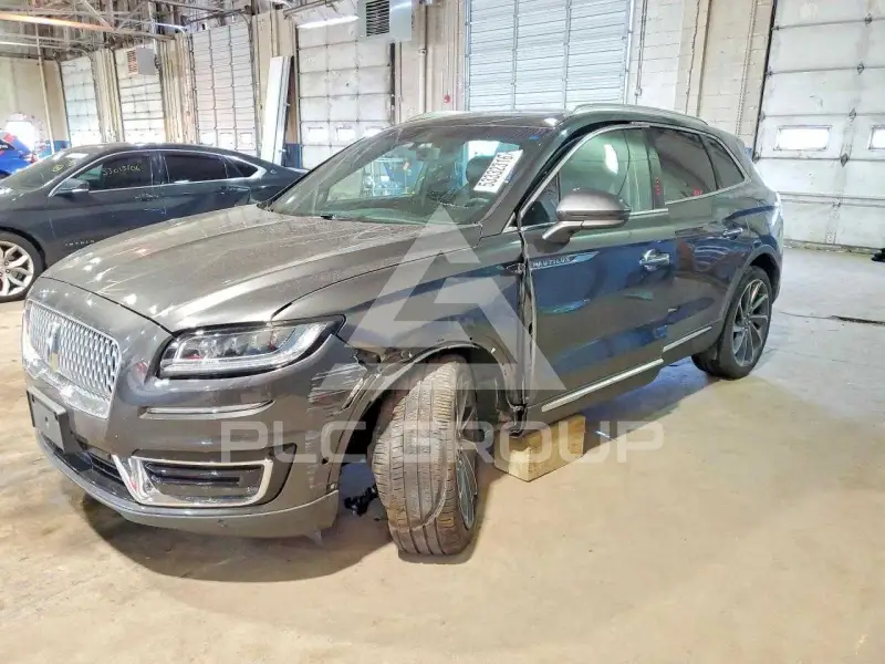 2019 Lincoln NAUTILUS photo
