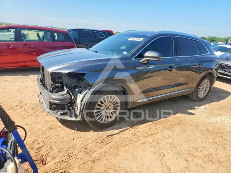2019 Lincoln NAUTILUS photo