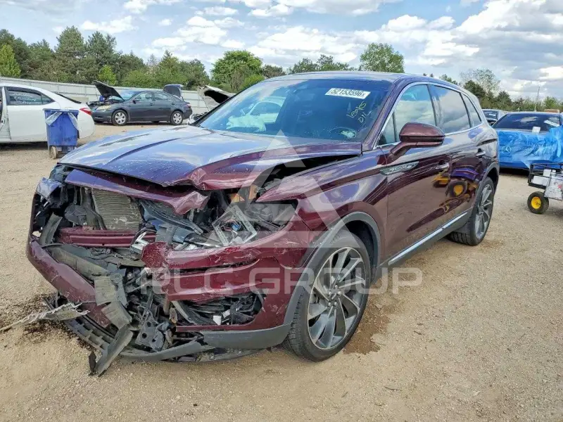 2019 Lincoln NAUTILUS photo