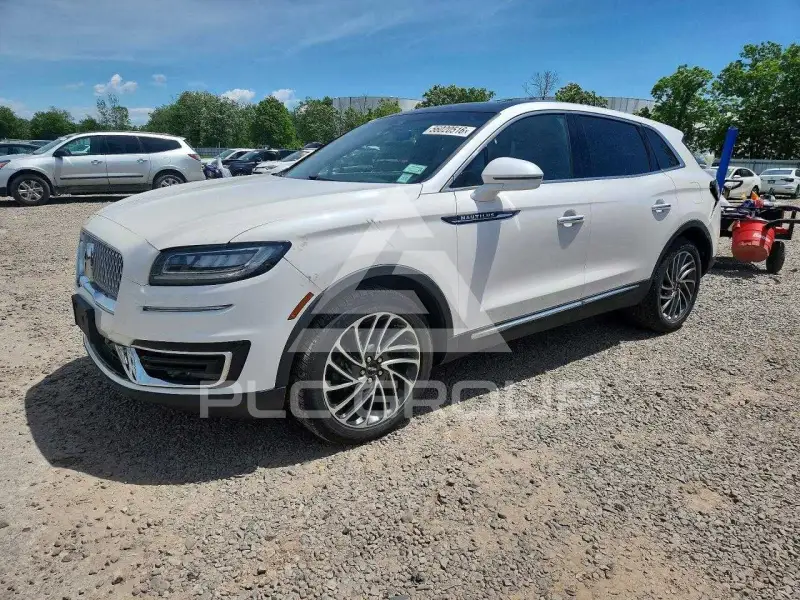 2019 Lincoln NAUTILUS photo