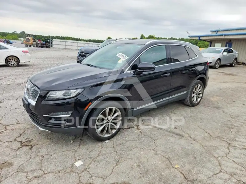 2019 Lincoln MKC photo