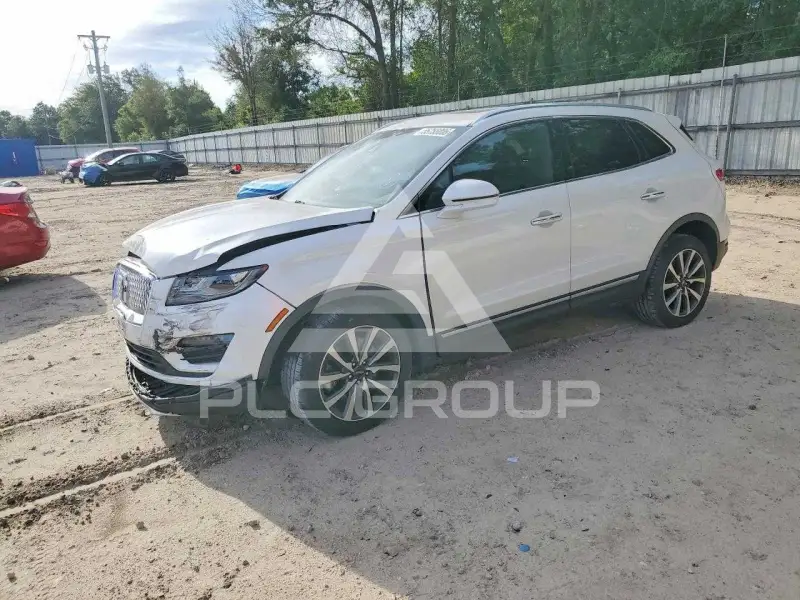 2019 Lincoln MKC photo