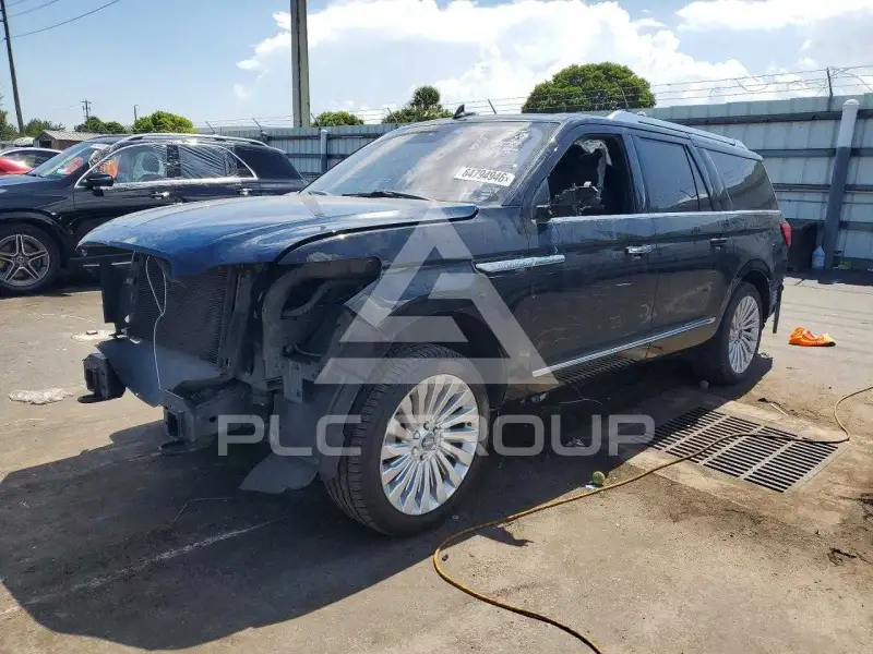 2019 Lincoln NAVIGATOR photo