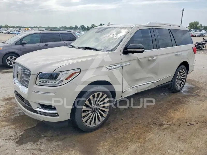 2019 Lincoln NAVIGATOR photo