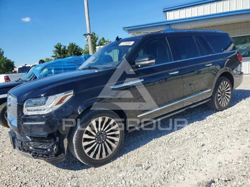 2019 Lincoln NAVIGATOR photo