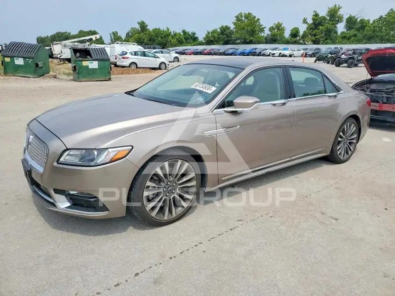 2019 Lincoln Continental photo