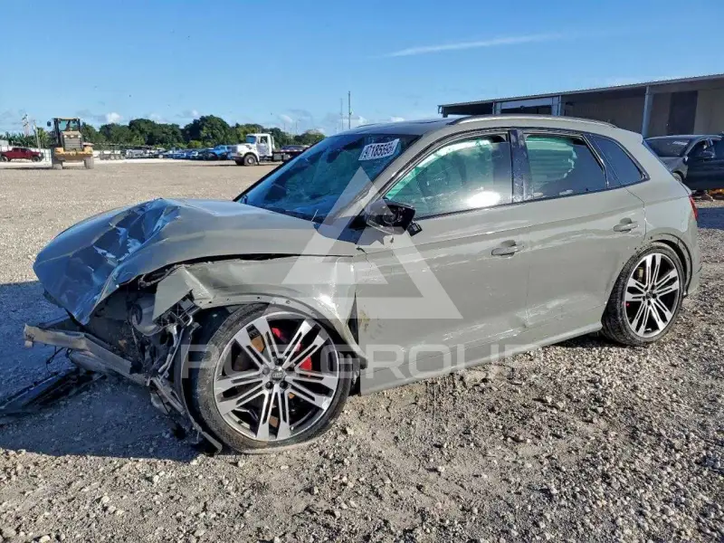 2019 Audi SQ5 фото