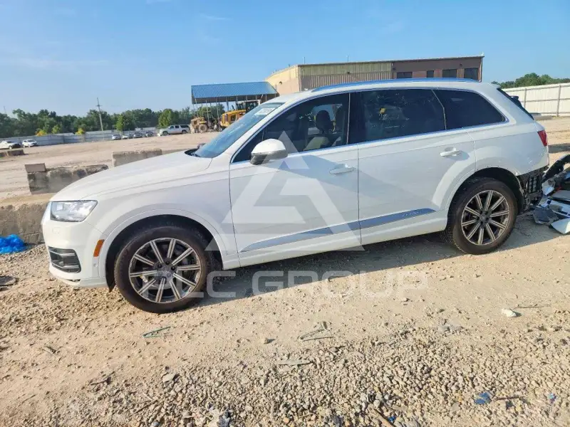 2019 Audi Q7 фото