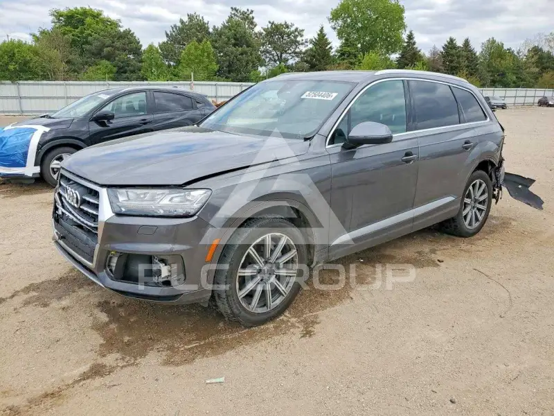 2019 Audi Q7 photo