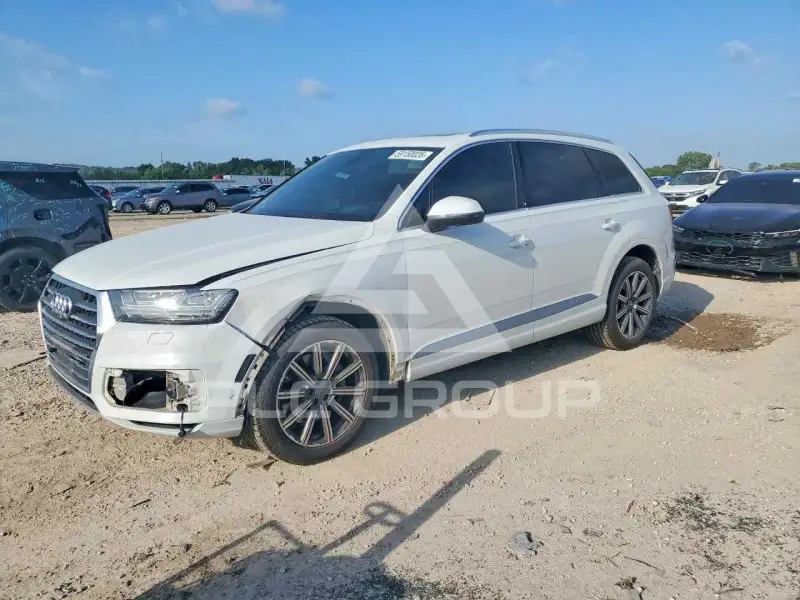 2019 Audi Q7 photo