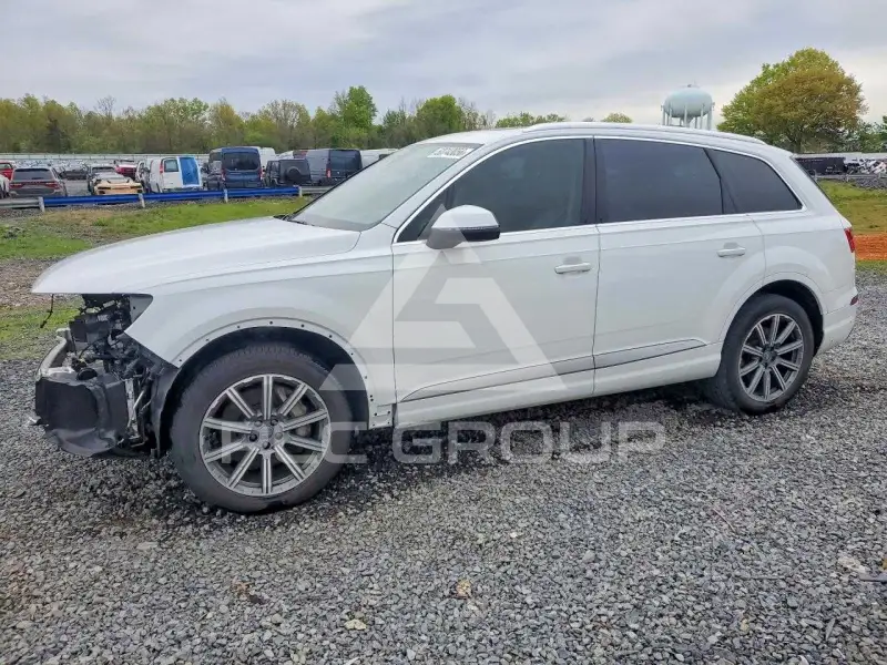 2019 Audi Q7 photo