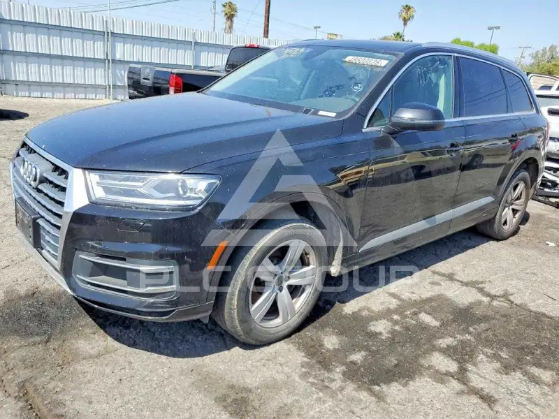 2019 Audi Q7 фото