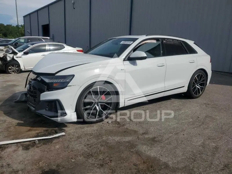 2019 Audi Q8 фото