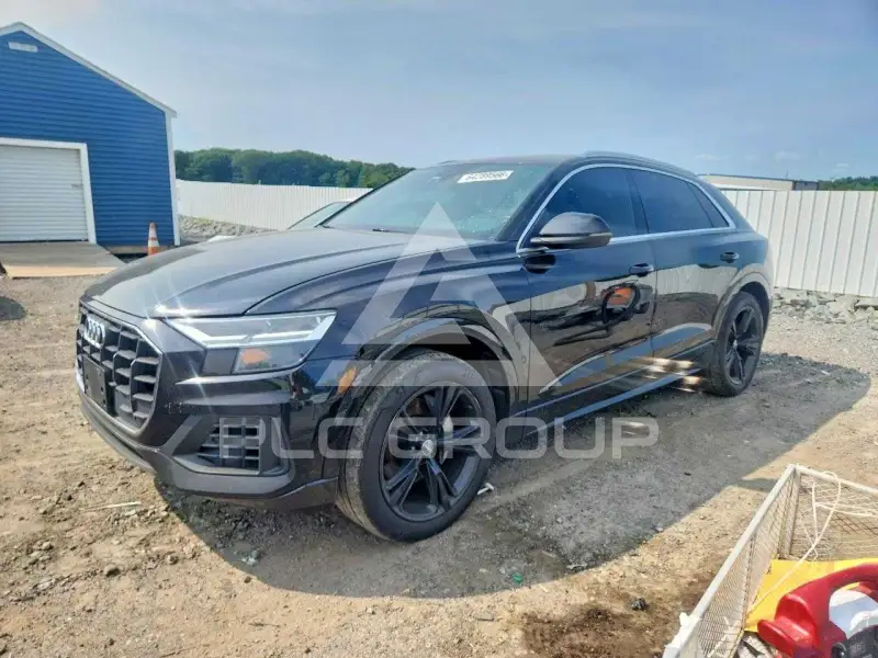 2019 Audi Q8 фото