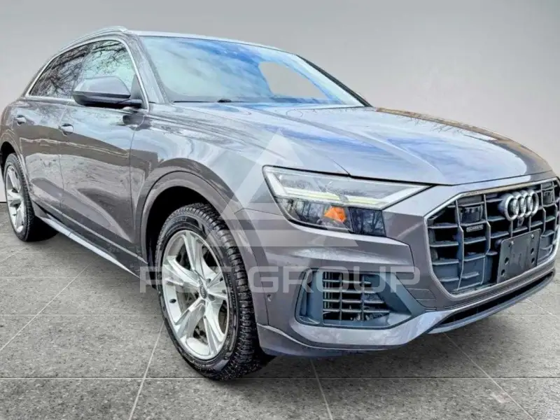 2019 Audi Q8 фото