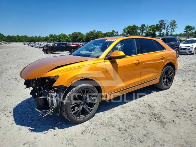 2019 Audi Q8 photo