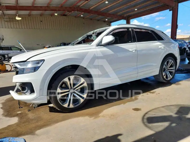 2019 Audi Q8 фото