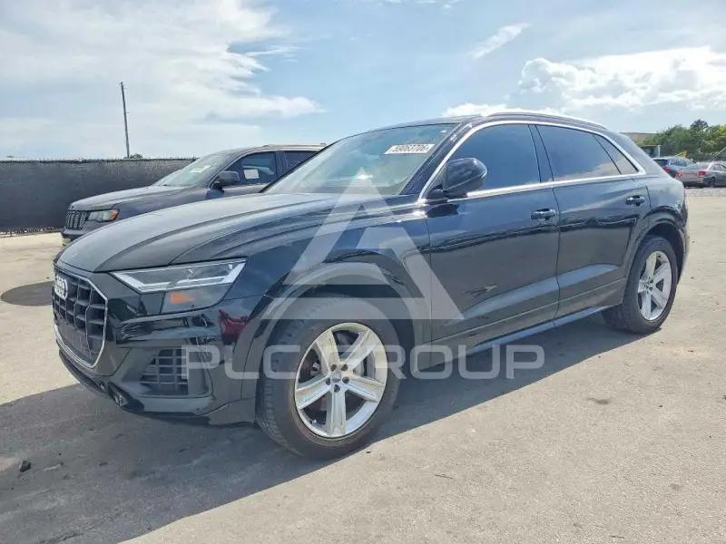 2019 Audi Q8 фото