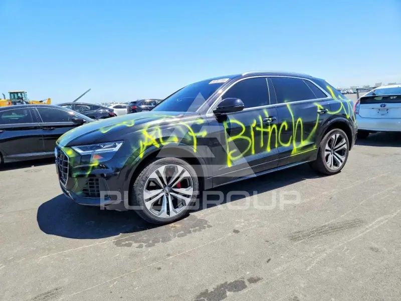 2019 Audi Q8 фото