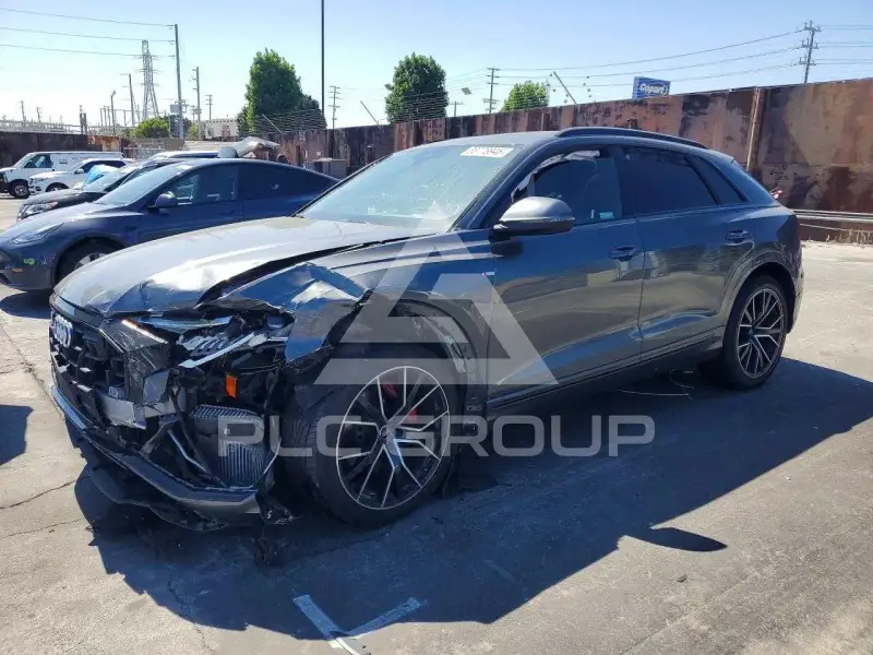 2019 Audi Q8 фото