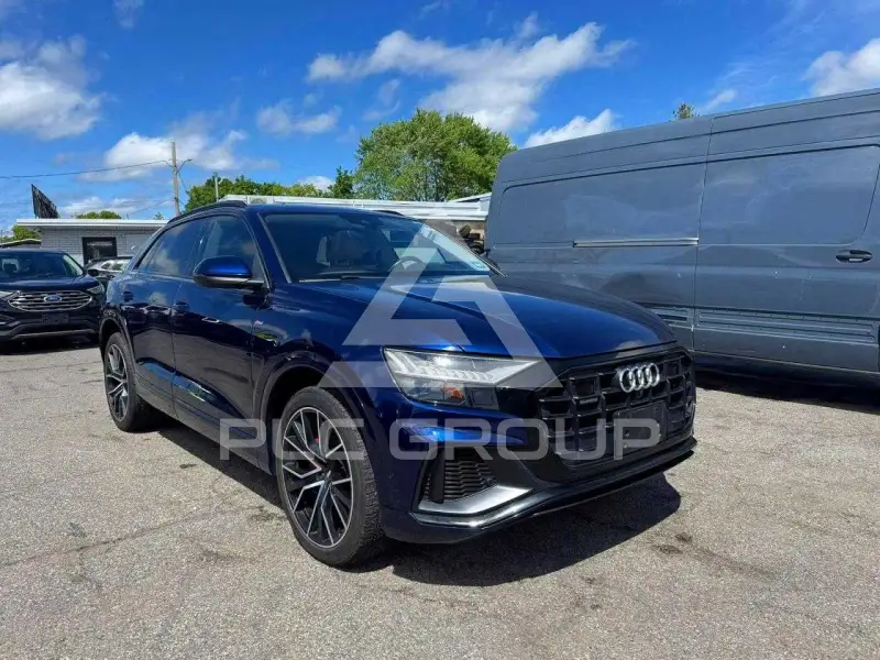 2019 Audi Q8 фото