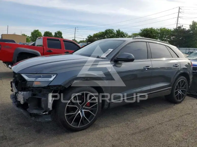 2019 Audi Q8 фото