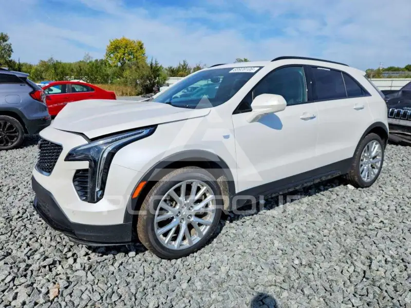 2019 Cadillac XT4 photo