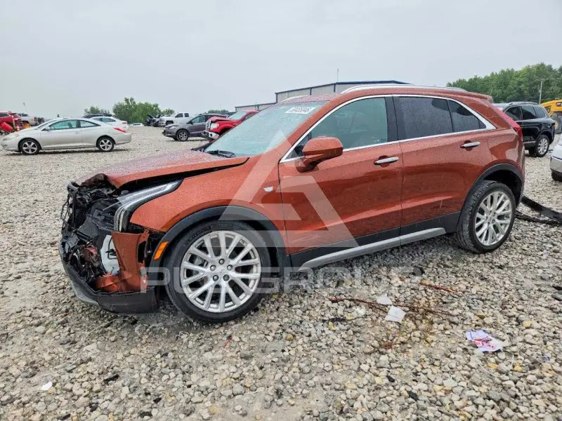2019 Cadillac XT4 photo