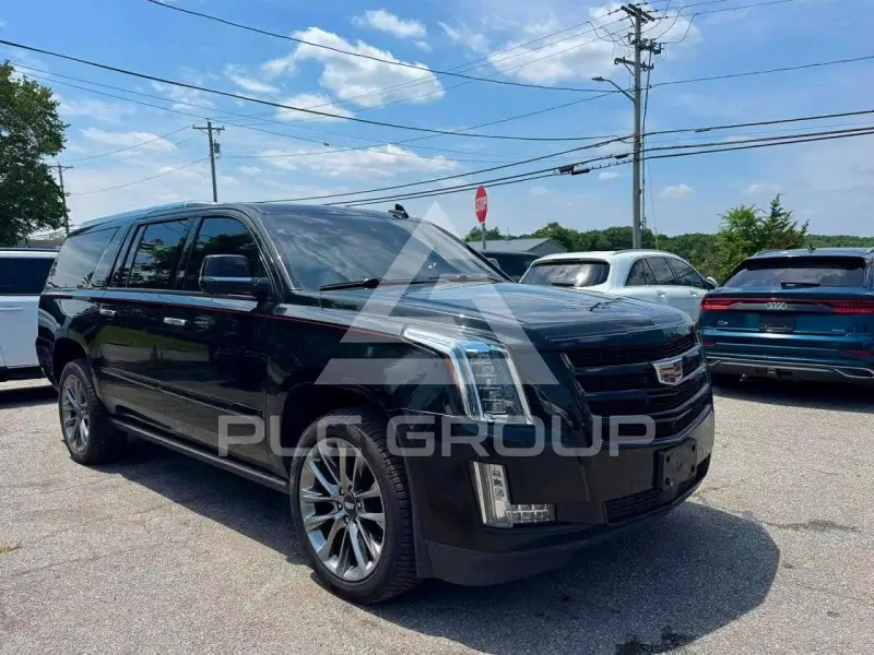 2019 Cadillac ESCALADE photo