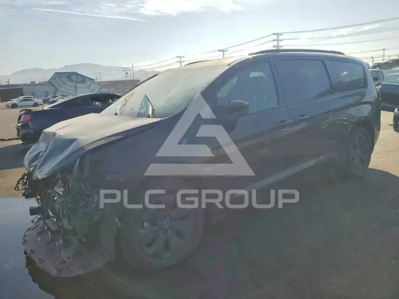 2019 Chrysler PACIFICA photo