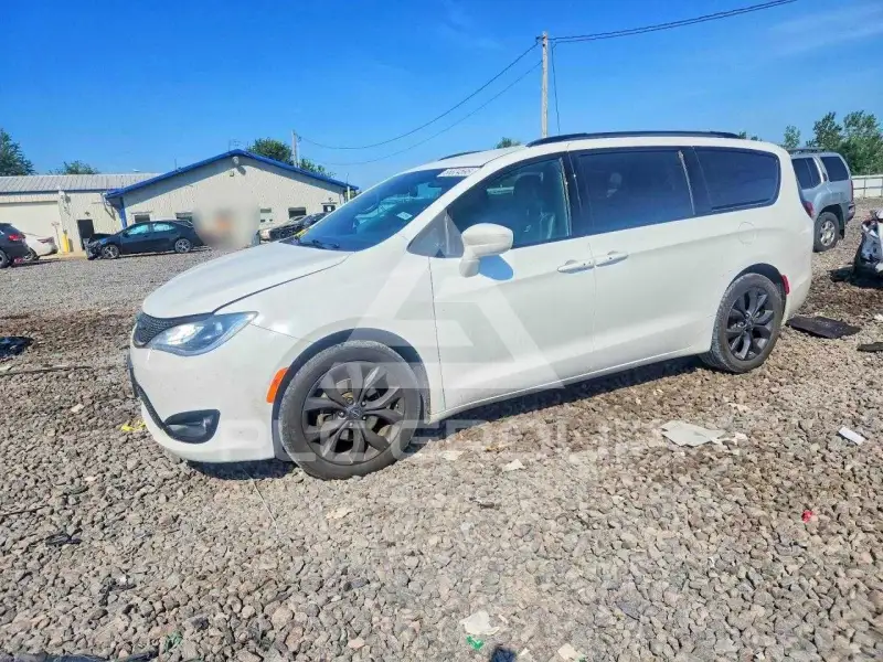 2019 Chrysler PACIFICA фото
