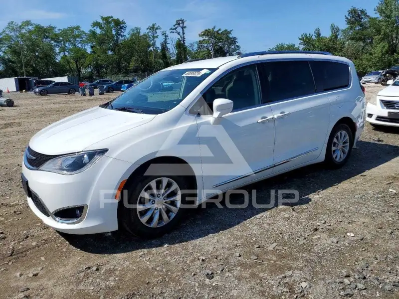 2019 Chrysler PACIFICA фото