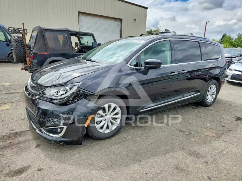 2019 Chrysler PACIFICA фото