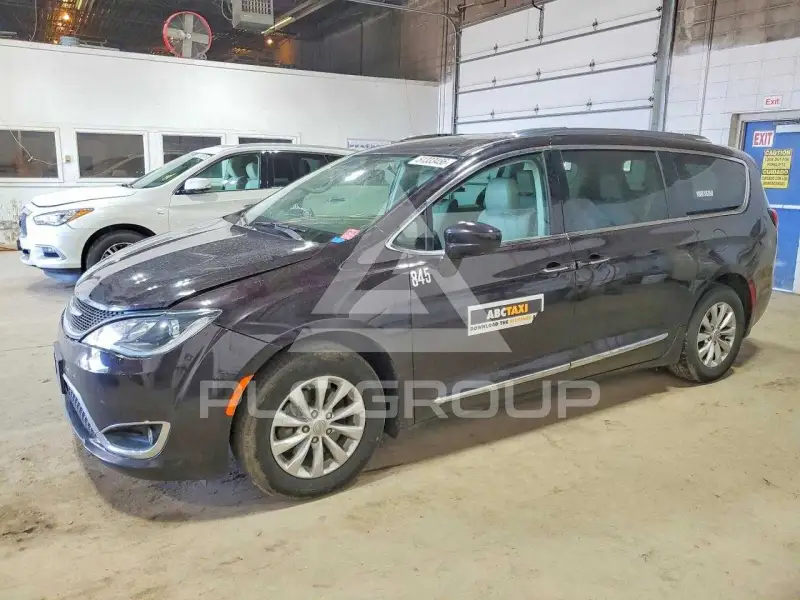 2019 Chrysler PACIFICA фото