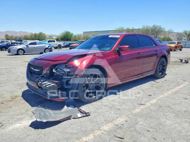 2019 Chrysler 300 фото