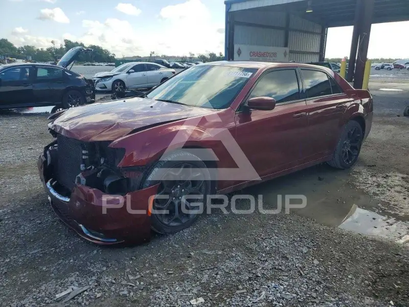 2019 Chrysler 300 фото