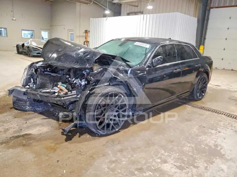 2019 Chrysler 300 photo