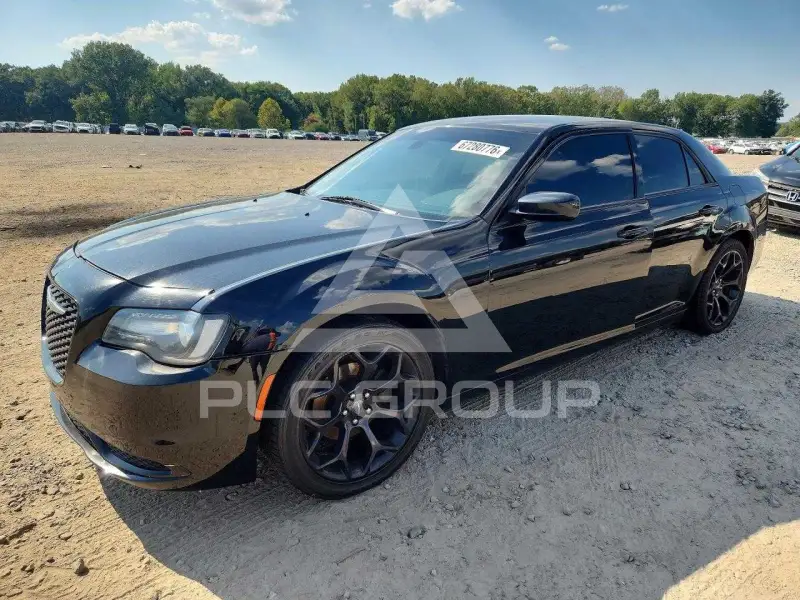 2019 Chrysler 300 photo