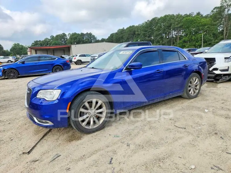 2019 Chrysler 300 фото