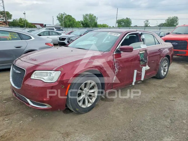 2019 Chrysler 300 photo