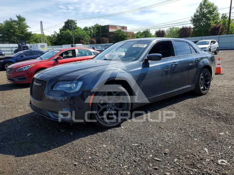2019 Chrysler 300 фото