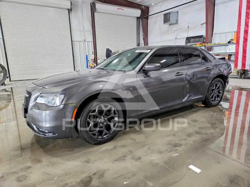 2019 Chrysler 300 фото