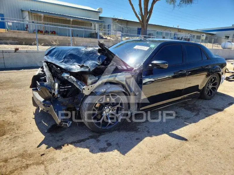 2019 Chrysler 300 фото